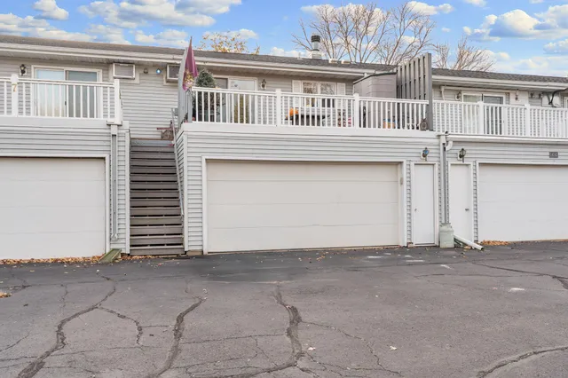 $229,900 | 14743 Snake Trail, Waseca, MN 56093