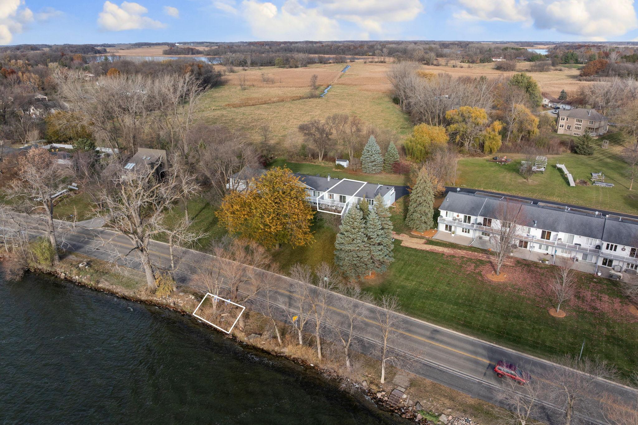 14743 Snake Trail Waseca, MN 56093 - Photo 10 of 37