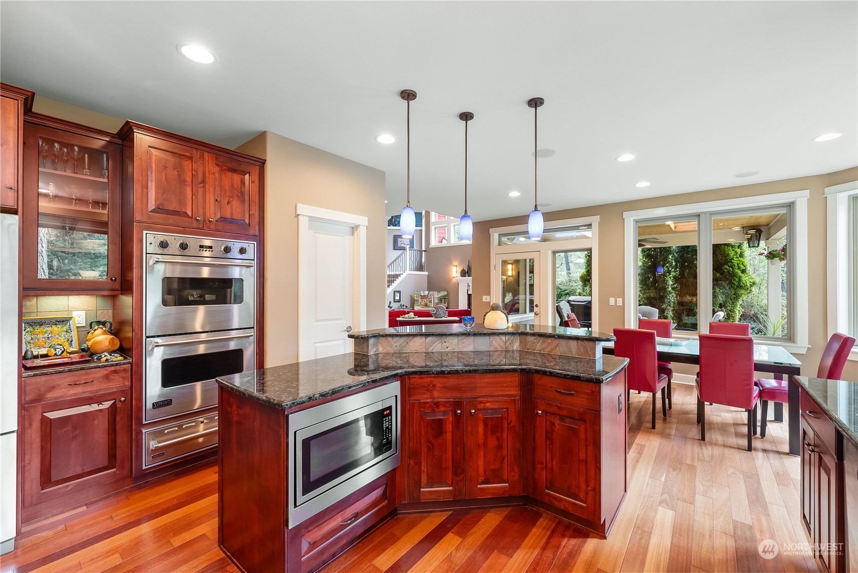 6900 Southeast Mullenix Road Port Orchard, WA 98367 - Photo 11 of 40 Gallery Image 11