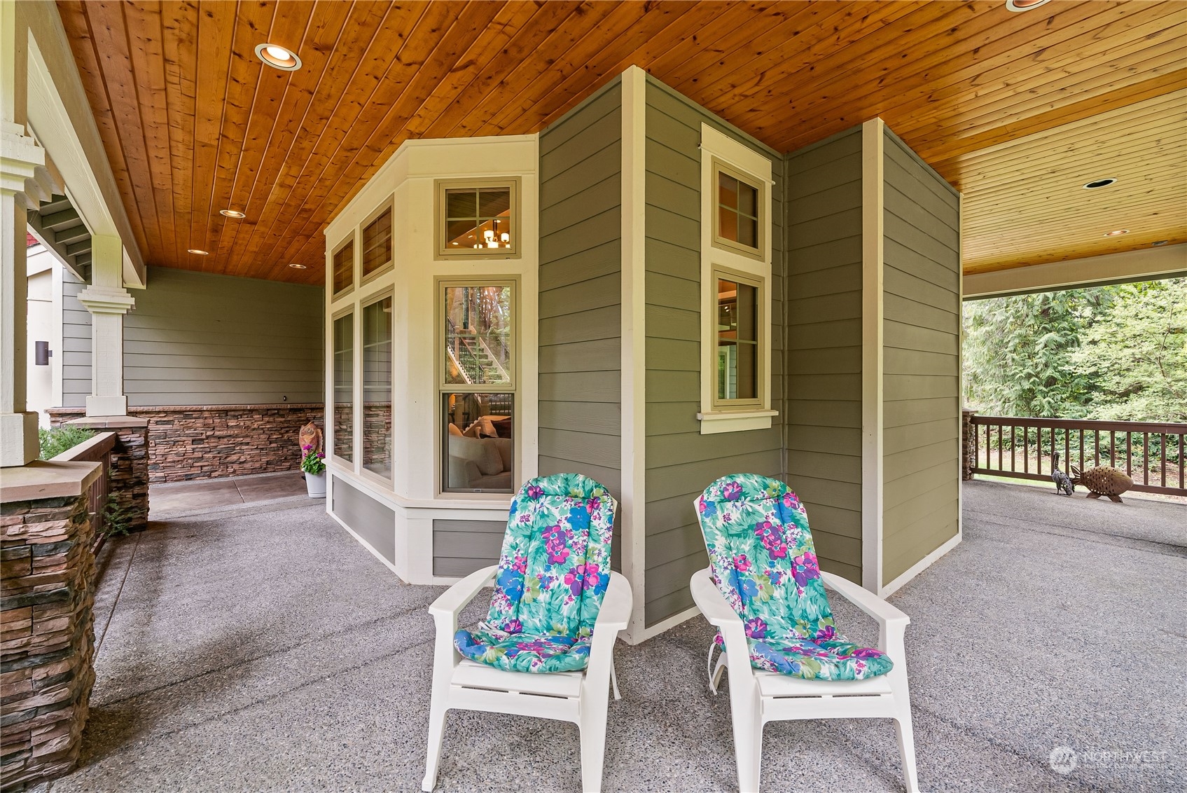 6900 Southeast Mullenix Road Port Orchard, WA 98367 - Photo 32 of 40 Gallery Image 32