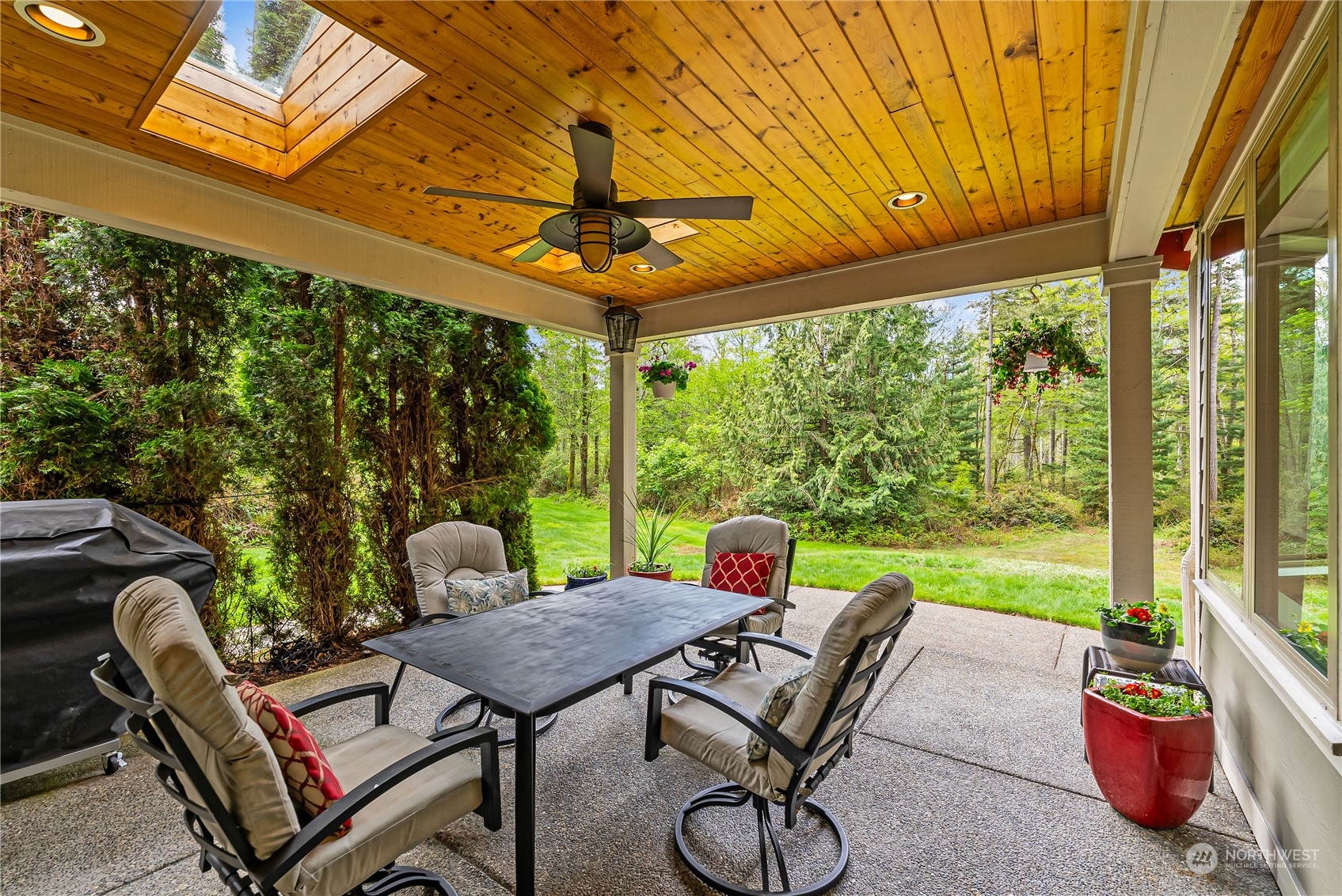 6900 Southeast Mullenix Road Port Orchard, WA 98367 - Photo 35 of 40 Gallery Image 35