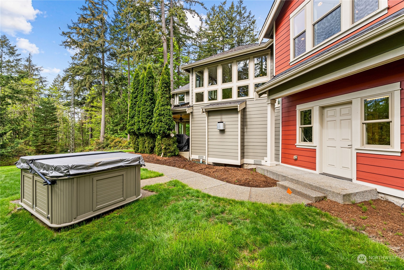 6900 Southeast Mullenix Road Port Orchard, WA 98367 - Photo 36 of 40 Gallery Image 36