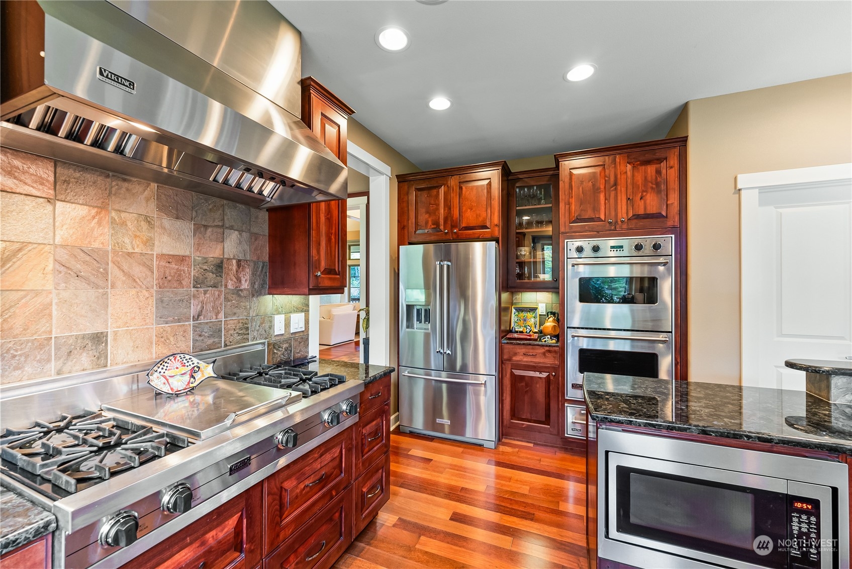 6900 Southeast Mullenix Road Port Orchard, WA 98367 - Photo 8 of 40 Gallery Image 8