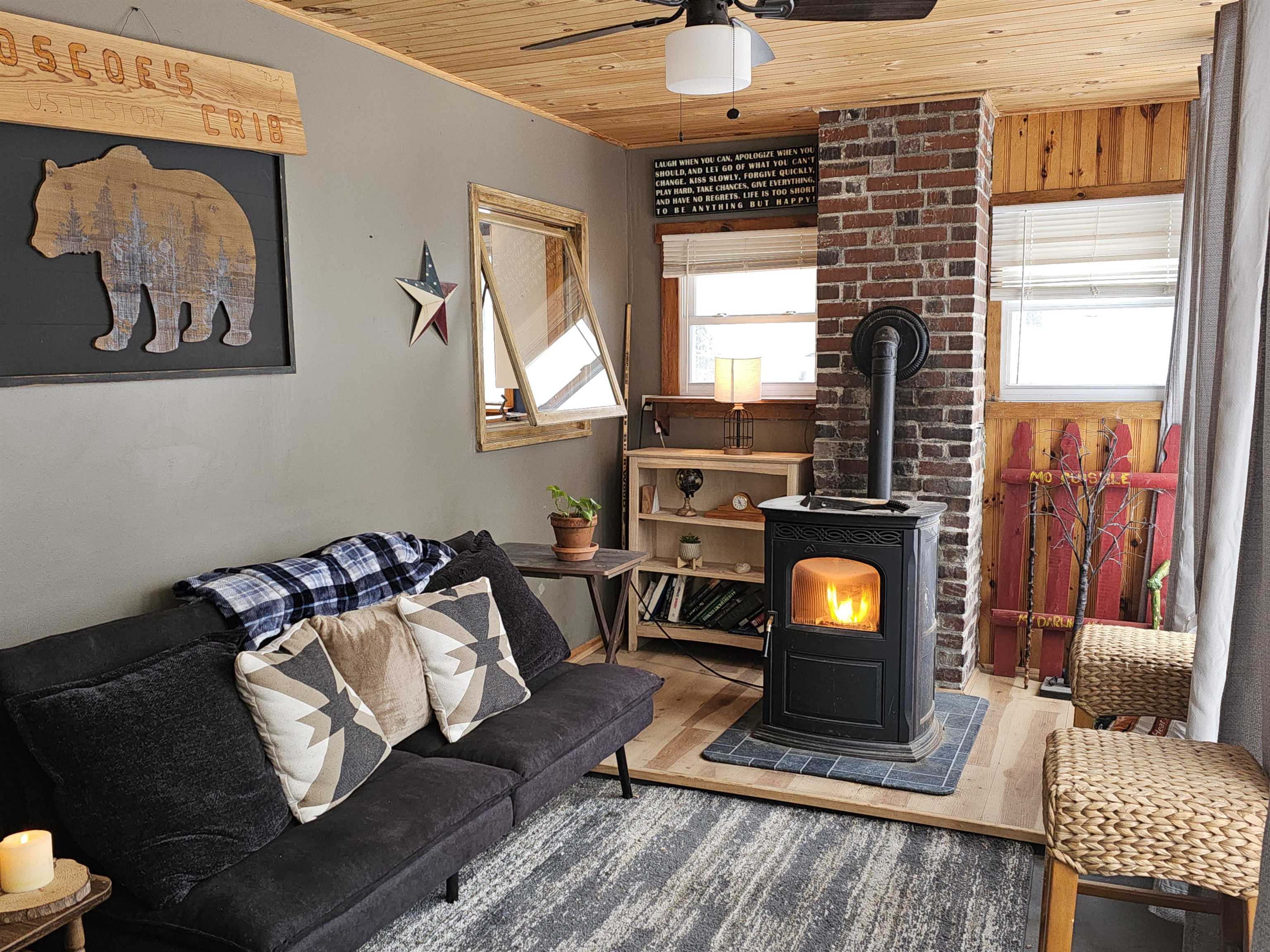 17 2nd Street Gorham, NH 03581 - Photo 11 of 30