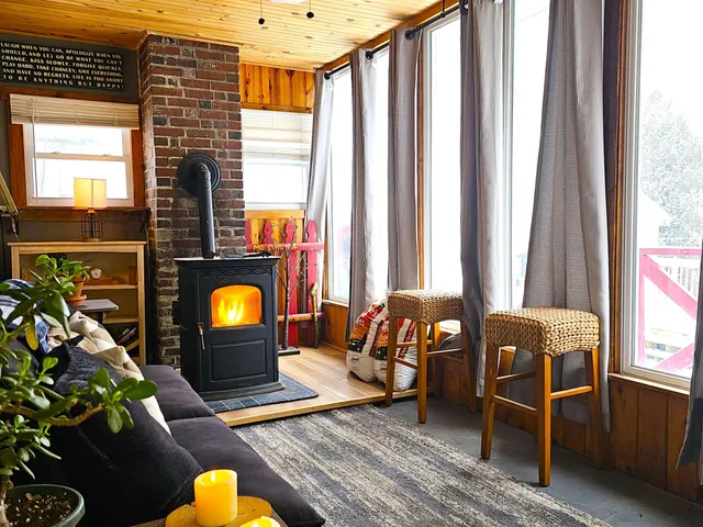 $234,900 | 17 2nd Street, Gorham, NH 03581