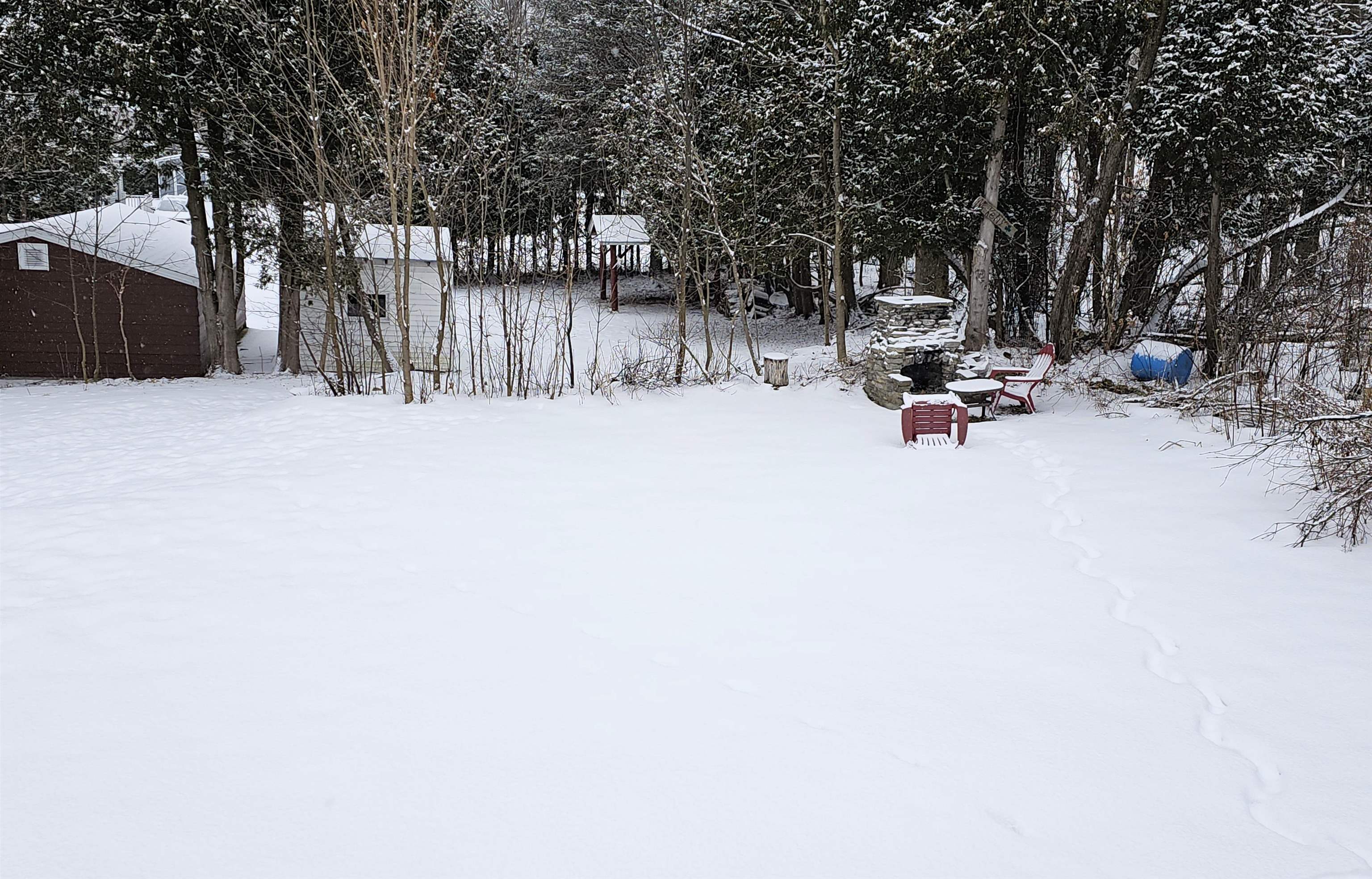 17 2nd Street Gorham, NH 03581 - Photo 4 of 30