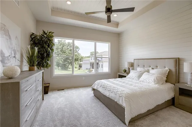 $899,950 | 5154 Northwest 47 Terrace, Riverside, MO 64150