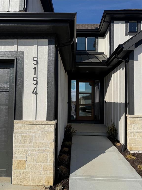 5154 Northwest 47 Terrace Riverside, MO 64150 - Photo 2 of 32