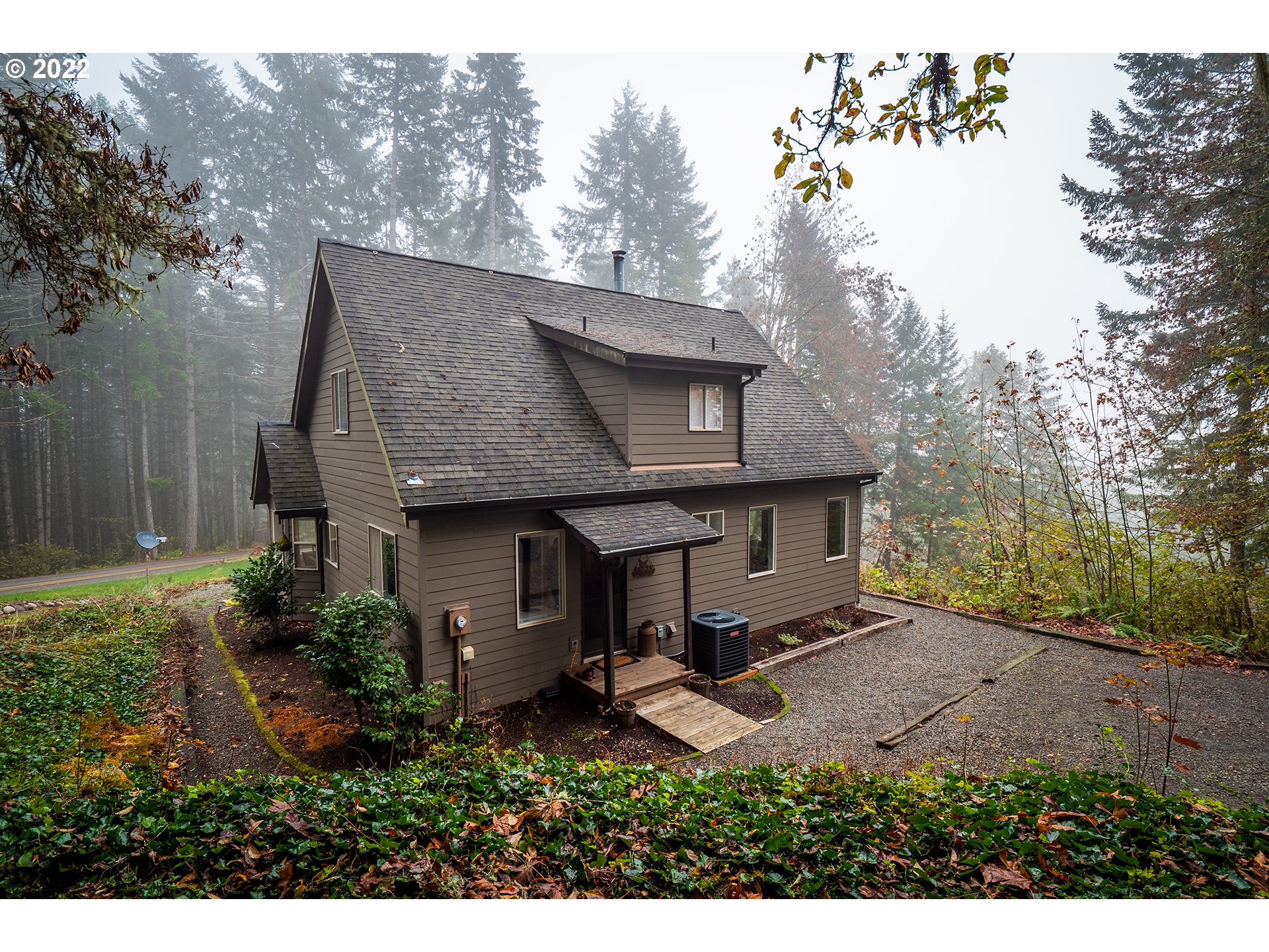 24514 Butler Road Junction City, OR 97448 - Photo 26 of 32 Exterior
