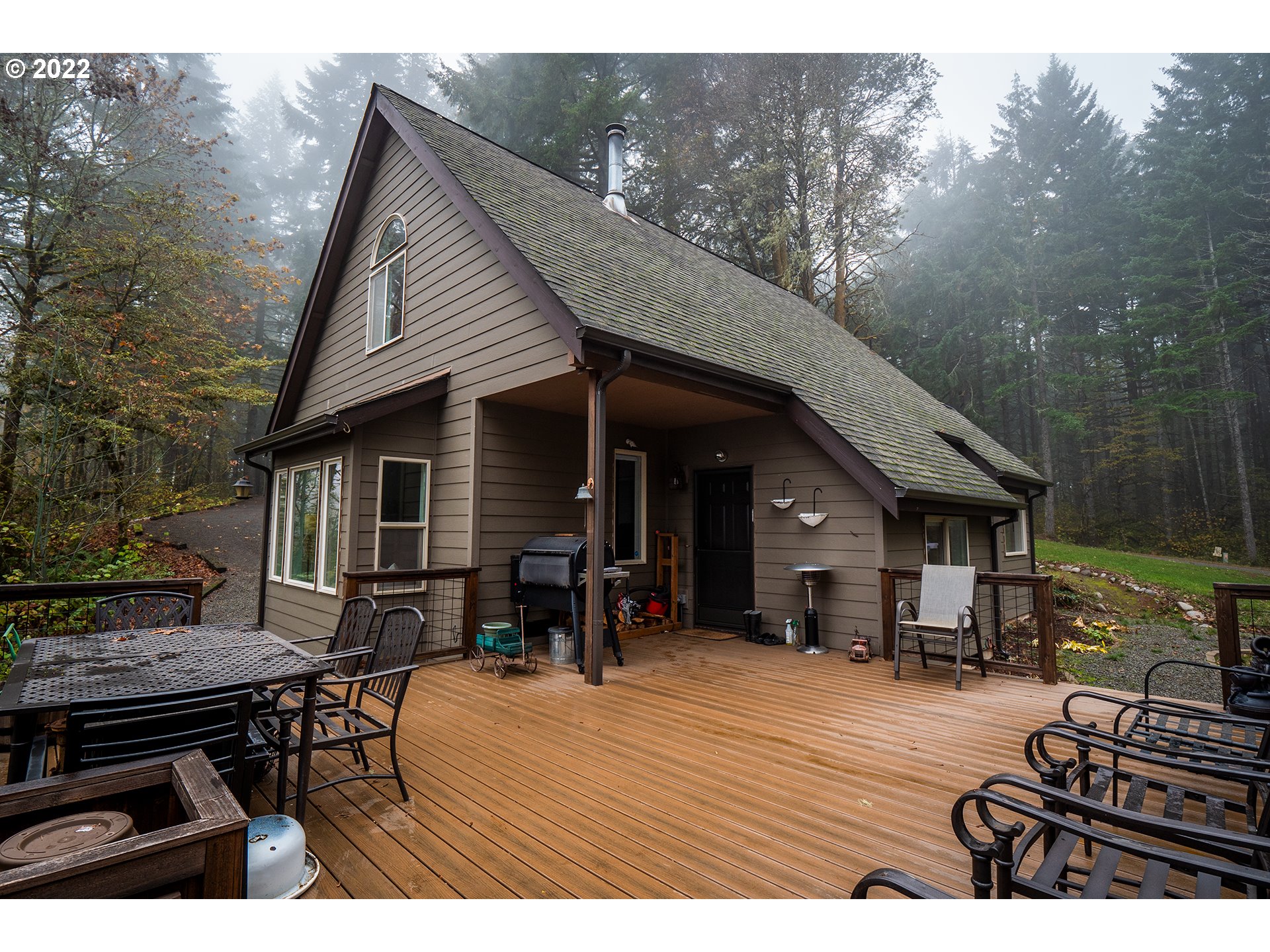 24514 Butler Road Junction City, OR 97448 - Photo 3 of 32 Deck