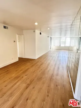 $5,200 | 9221 Charleville Boulevard, Unit B, Beverly Hills, CA 90212