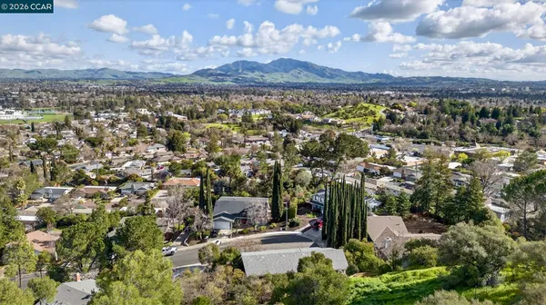 $1,079,000 | 616 Aleta Place, Pleasant Hill, CA 94523