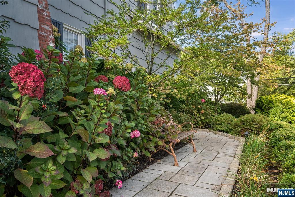 771 Valley Road Montclair, NJ 07043 - Photo 32 of 36