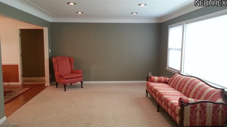 5681 Faraday Road Cleveland, OH 44124 - Photo 2 of 25
