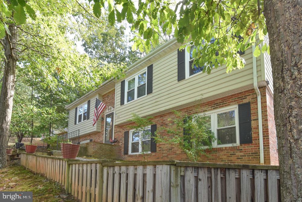 139 Gloucester Road Front Royal, VA 22630 - Photo 14 of 94 Gallery Image 14