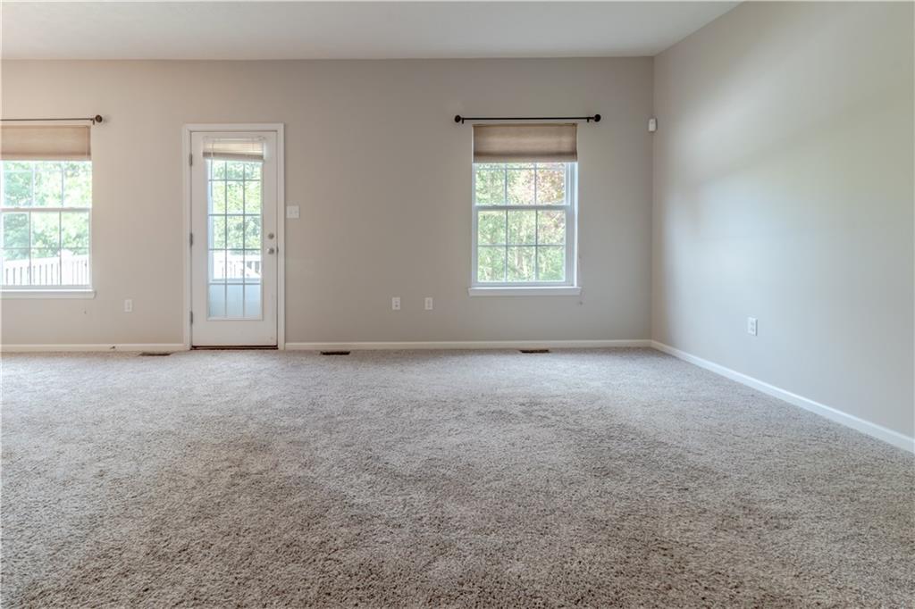 239 Maple Ridge Drive Canonsburg, PA 15317 - Photo 21 of 22 Living Room