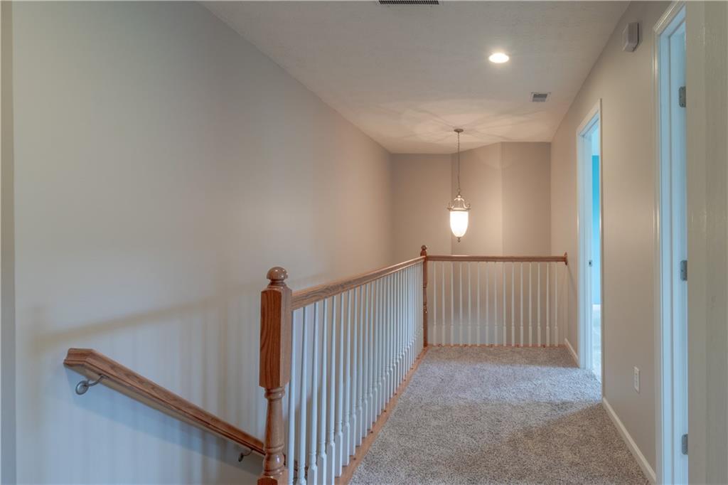239 Maple Ridge Drive Canonsburg, PA 15317 - Photo 9 of 22 Top Floor