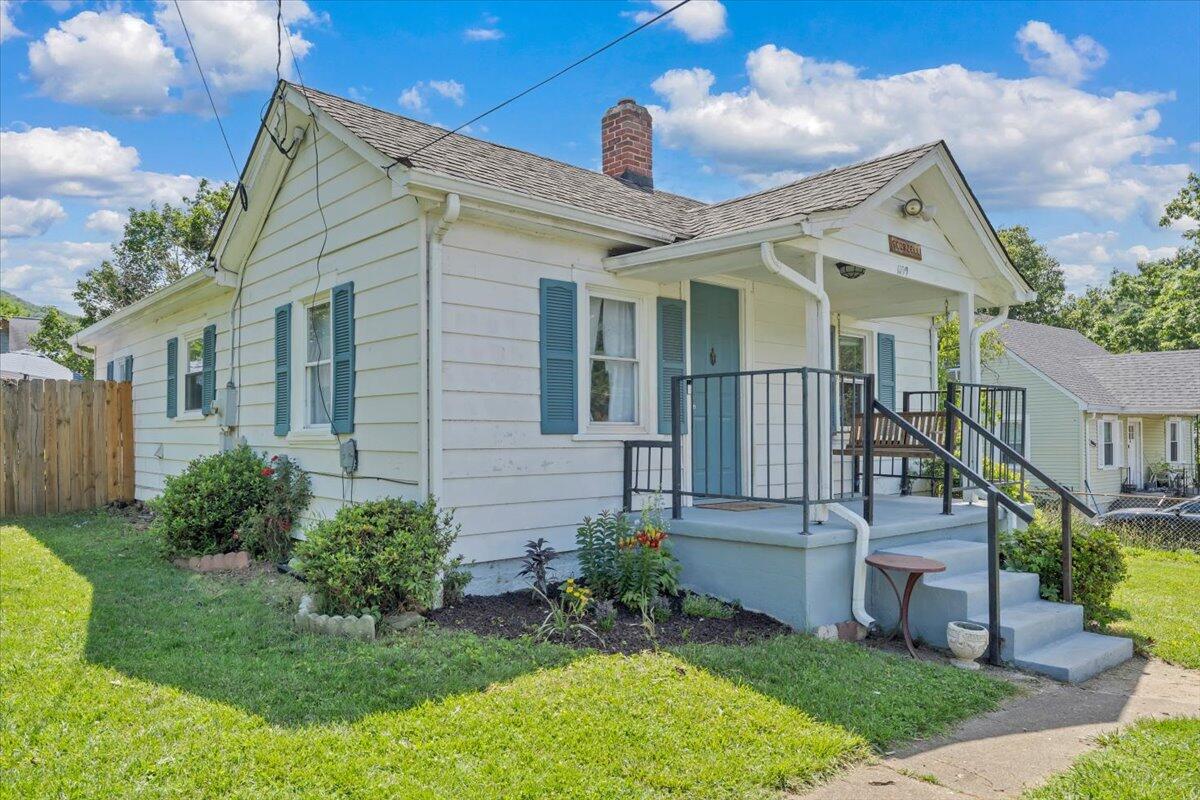 1109 Ray Road Southeast Roanoke, VA 24014 - Photo 22 of 24 28-MIB01215