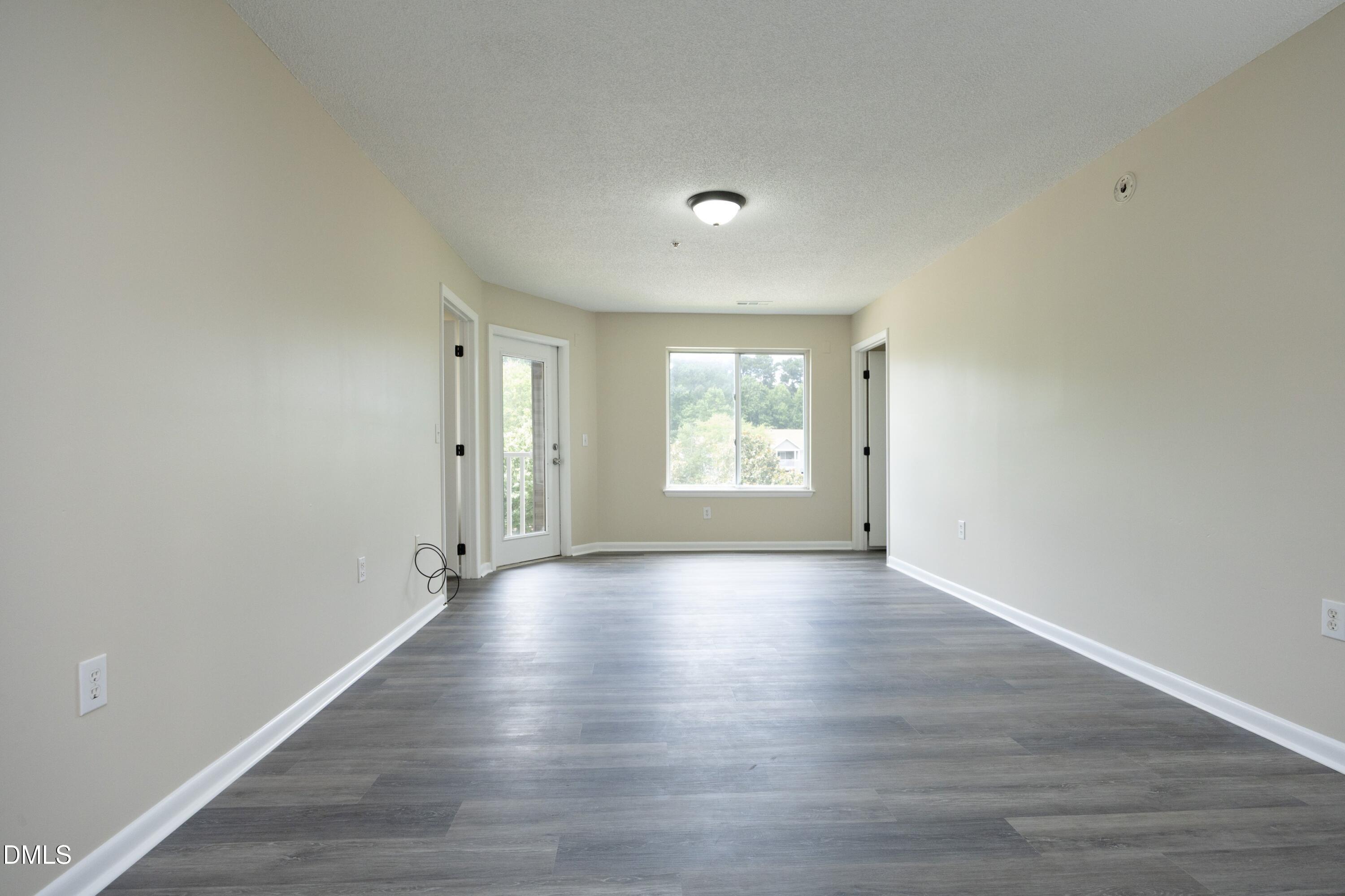 1231 University Court, Unit 104 Raleigh, NC 27606 - Photo 2 of 30 19Living