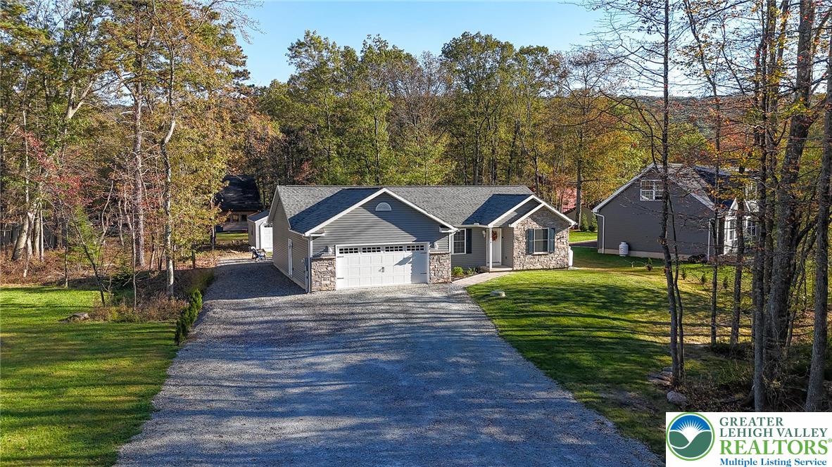 176 Lake Drive Nesquehoning, PA 18240 - Photo 5 of 58