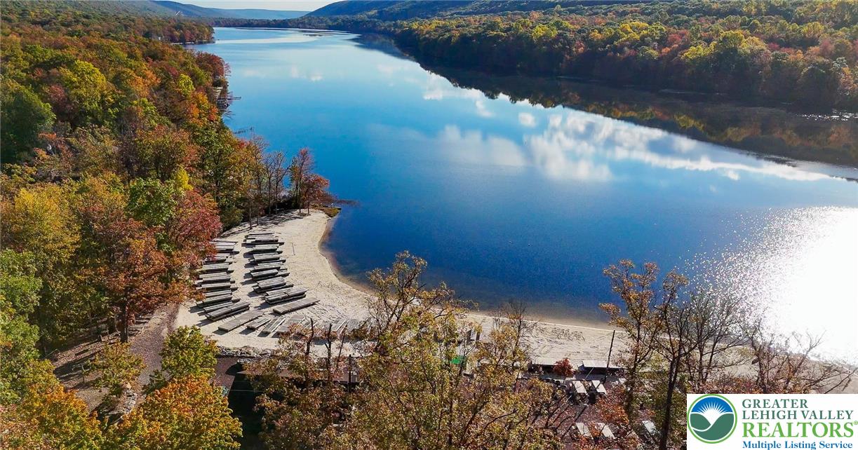 176 Lake Drive Nesquehoning, PA 18240 - Photo 9 of 58