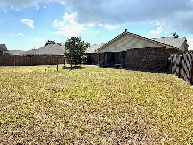 a house view with a outdoor space
