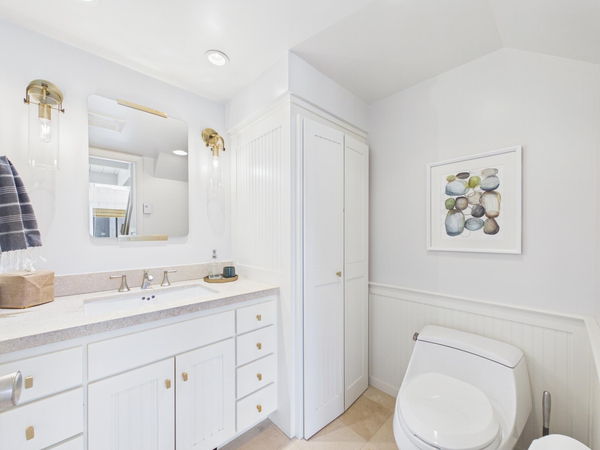 1304 Creekside Way Sun Valley, ID 83353 - Photo 10 of 21 Main Floor Bath