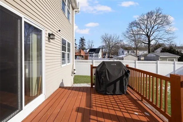 $3,500 | 227 Marshall Avenue, Cumberland, RI 02864