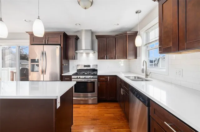 $3,500 | 227 Marshall Avenue, Cumberland, RI 02864