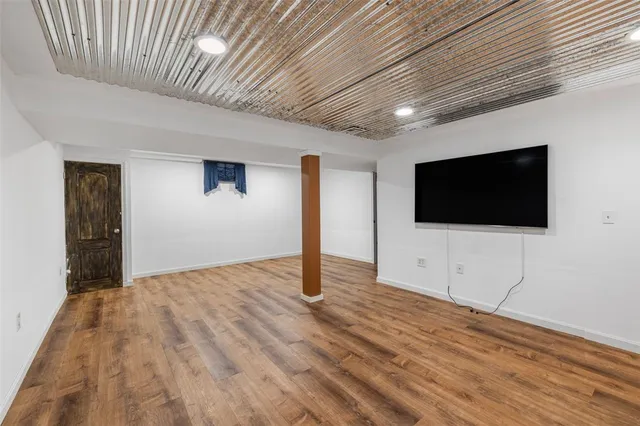 $3,500 | 227 Marshall Avenue, Cumberland, RI 02864