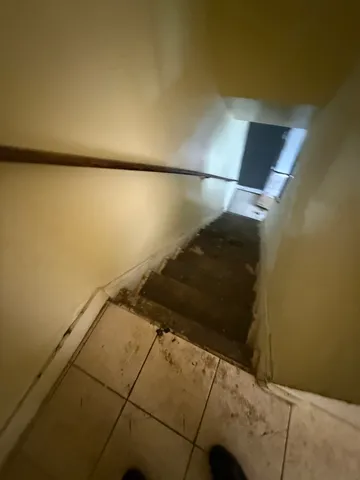 a view of walk in closet