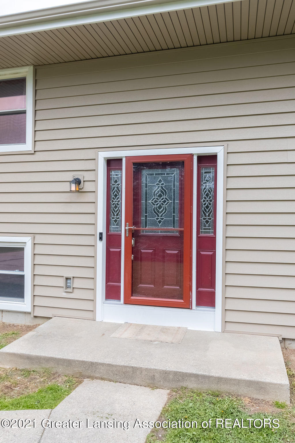4352 Dobie Road Okemos, MI 48864 - Photo 4 of 34 Final-25