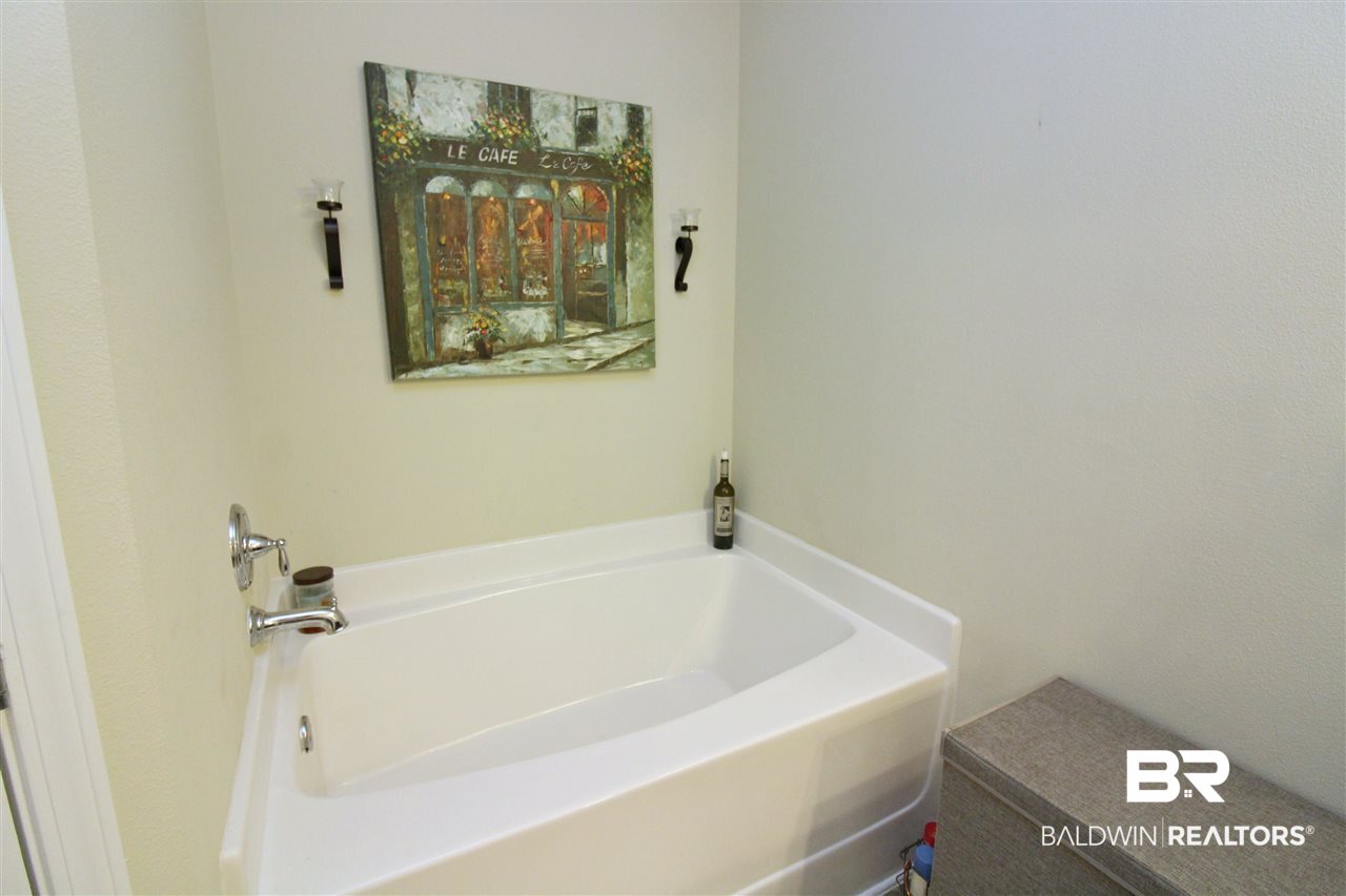 9150 Pembrook Loop Fairhope, AL 36532 - Photo 23 of 34