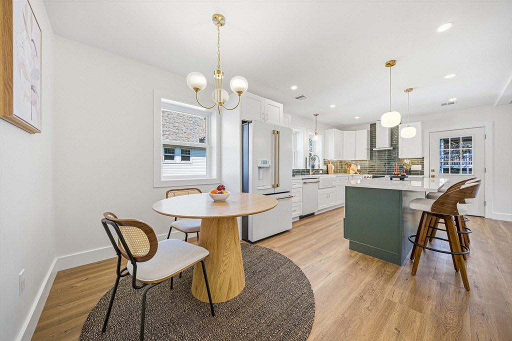 54 Rangeley Road, Unit 2 Newton, MA 02465 - Photo 18 of 40 Gallery Image 18