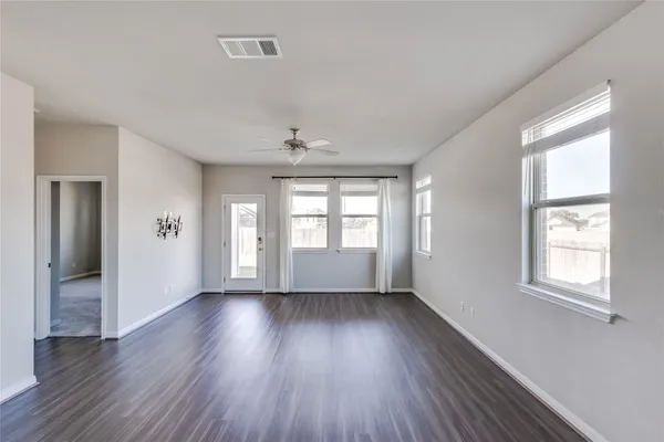 $2,185 | 204 Mountain Valley Street, Georgetown, TX 78628