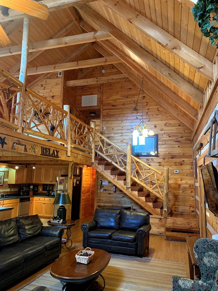 1515 Bluff Ridge Road, Unit LAUGHINGBEAR Sevierville, TN 37876 - Photo 3 of 22 Gallery Image 3