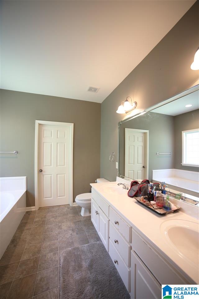 2113 Brett Circle Leeds, AL 35094 - Photo 23 of 36