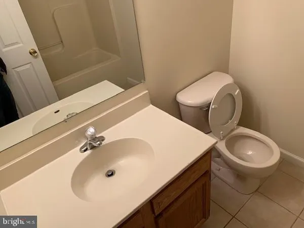 $945 | 1908 Powell Drive, Unit 2B, Chambersburg, PA 17201