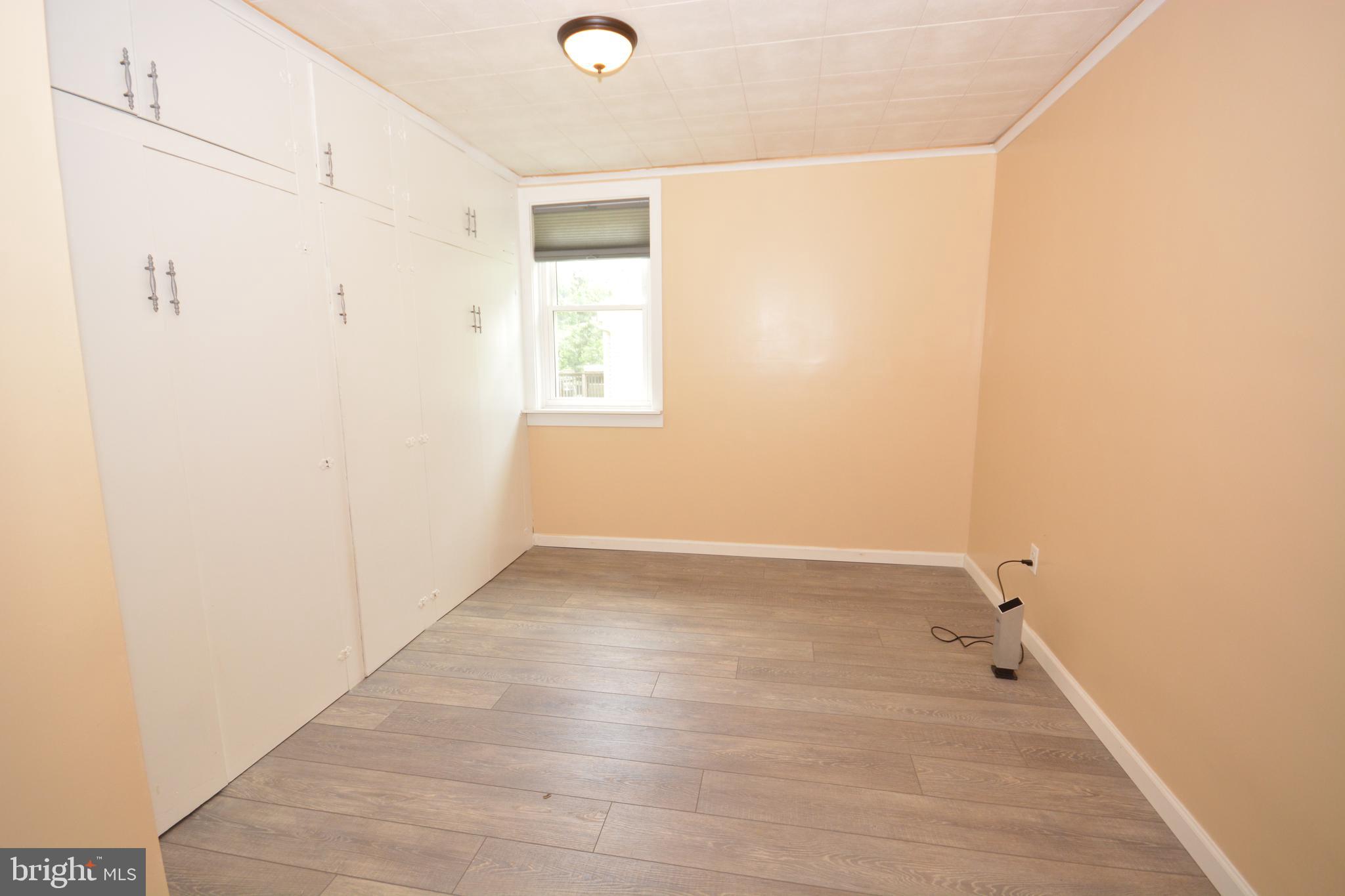275 Ridge Avenue Ephrata, PA 17522 - Photo 12 of 25 Bedroom 2 w/ Built-ins