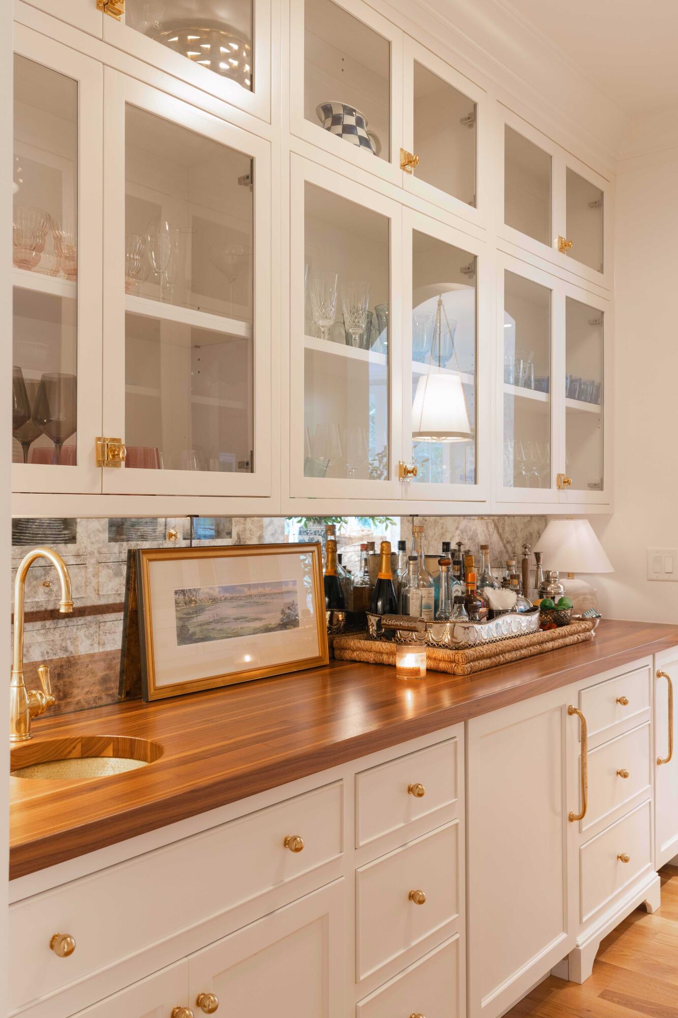 957 Pitt Street Mount Pleasant, SC 29464 - Photo 15 of 53 957Pitt_NickCannPhoto_-10