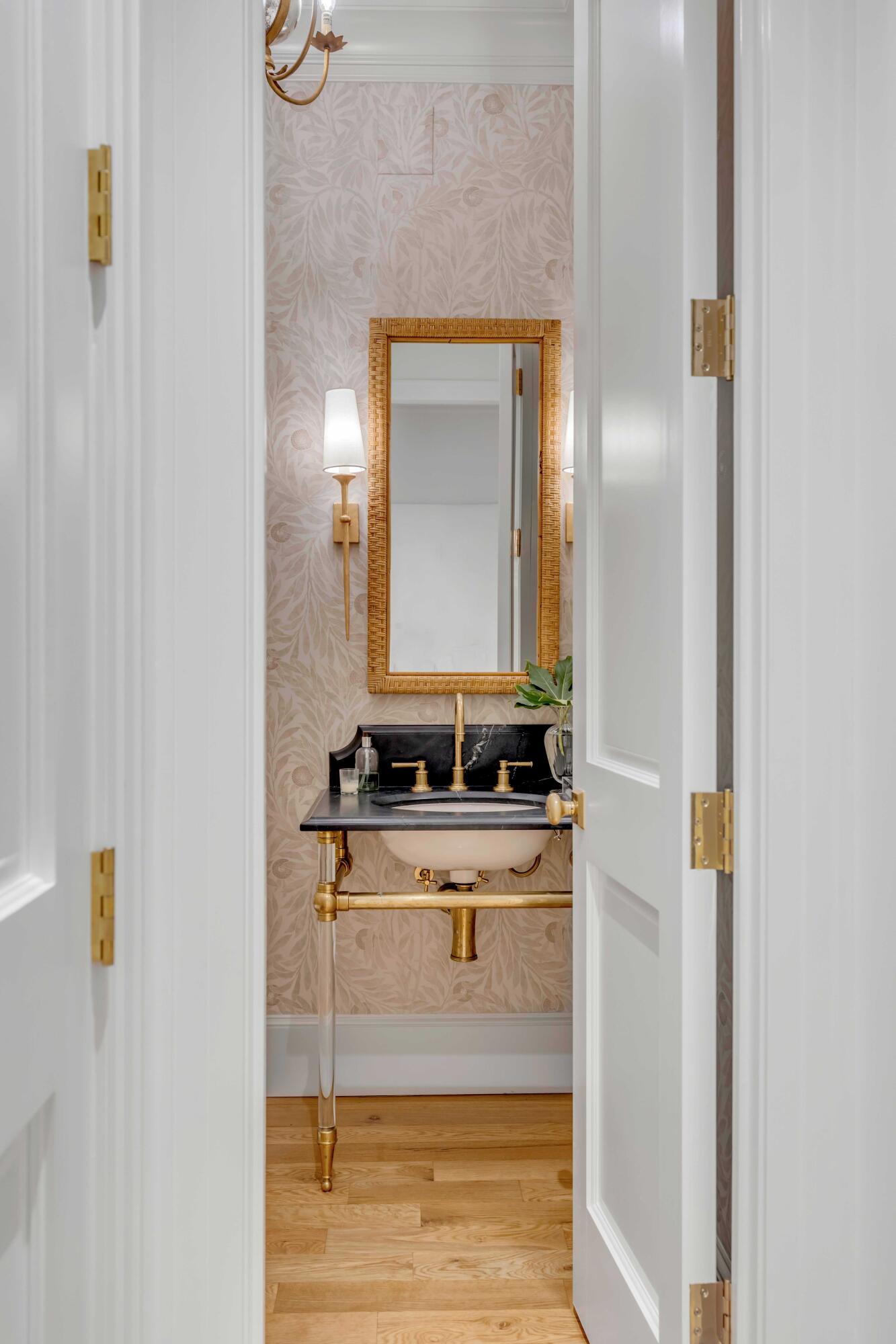 957 Pitt Street Mount Pleasant, SC 29464 - Photo 16 of 53 957PittStreet_NickCannPhoto_-21