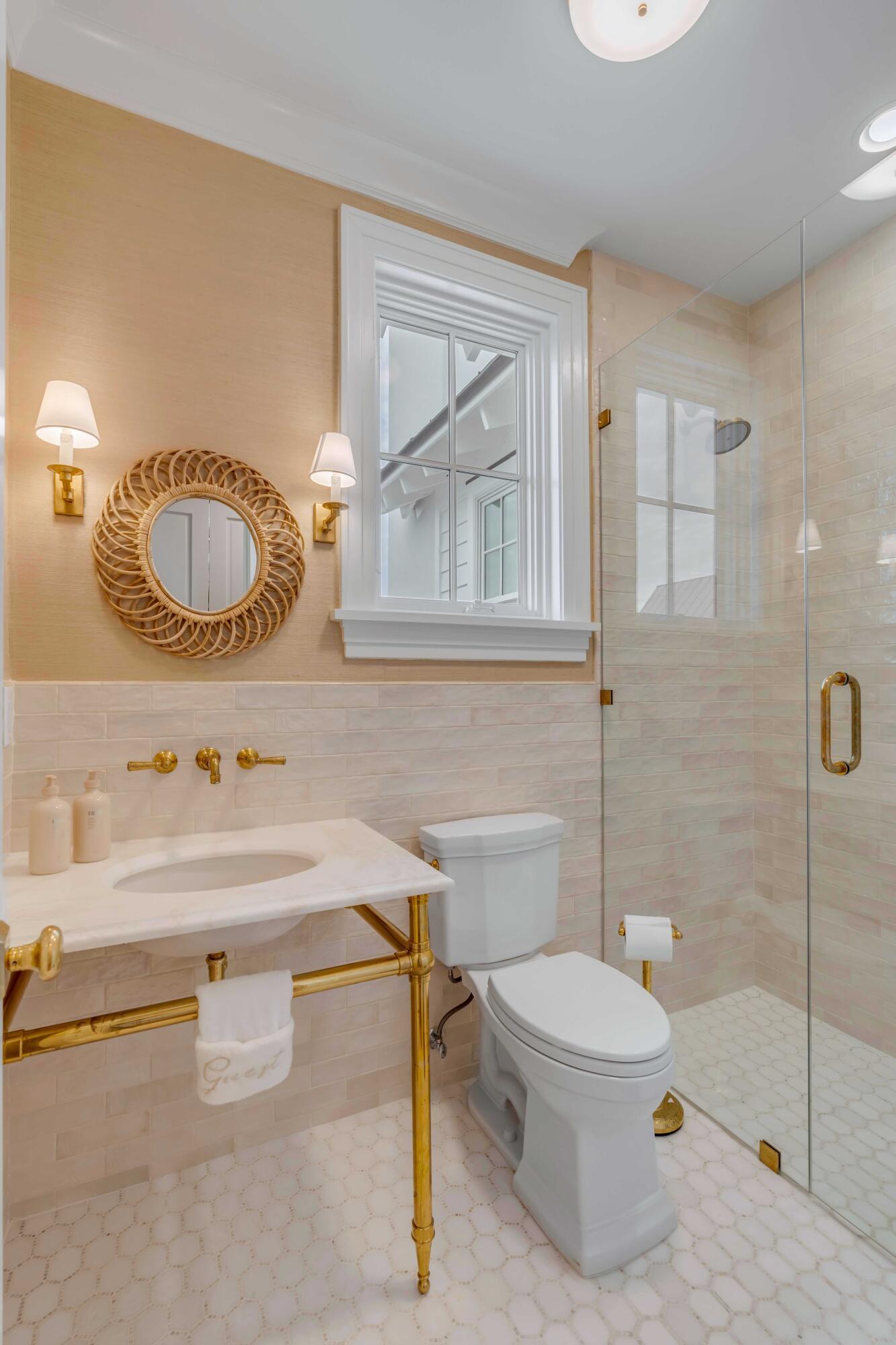 957 Pitt Street Mount Pleasant, SC 29464 - Photo 33 of 53 957PittStreet_NickCannPhoto_-20