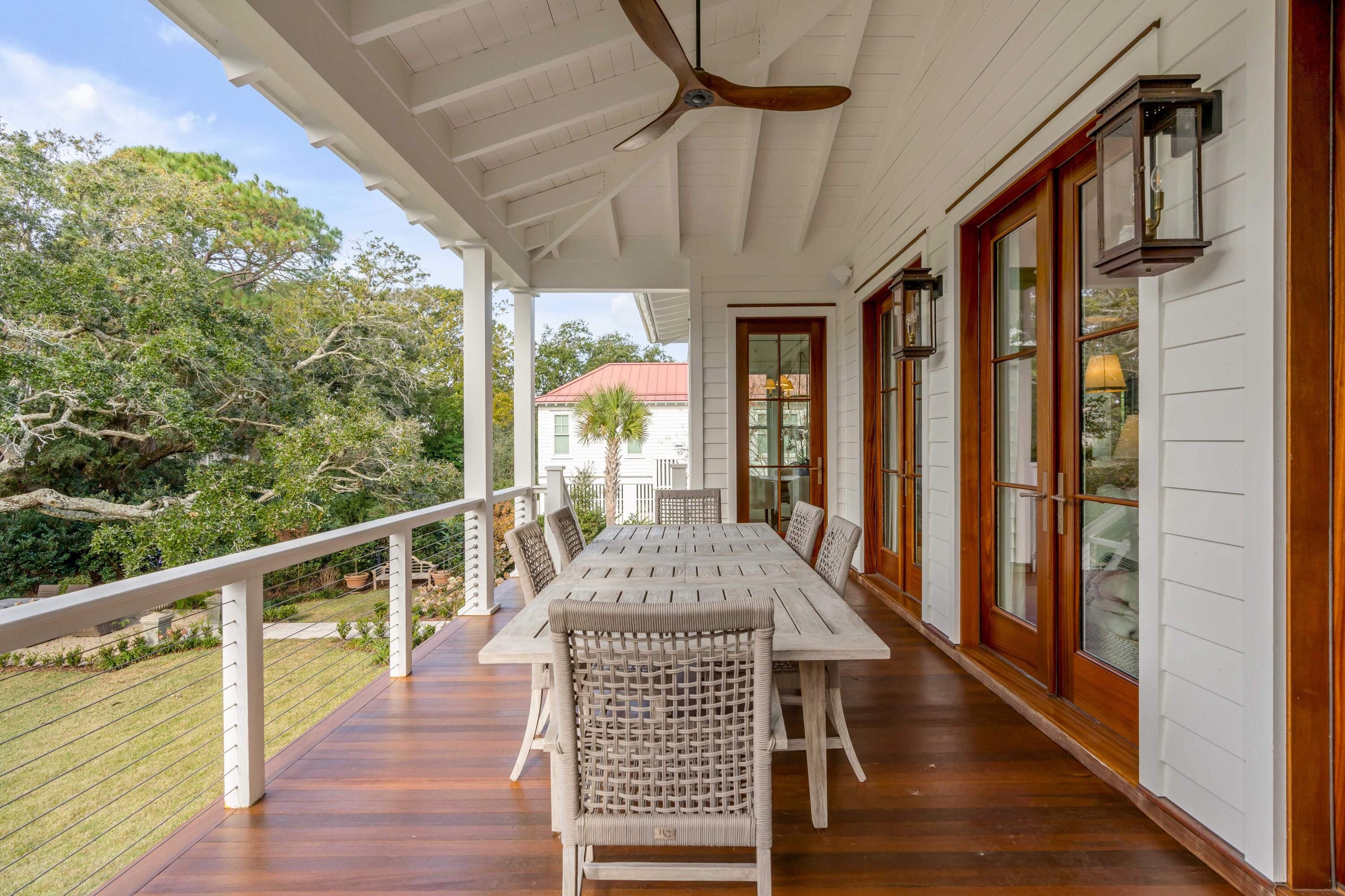 957 Pitt Street Mount Pleasant, SC 29464 - Photo 35 of 53 957PittStreet_NickCannPhoto_-77