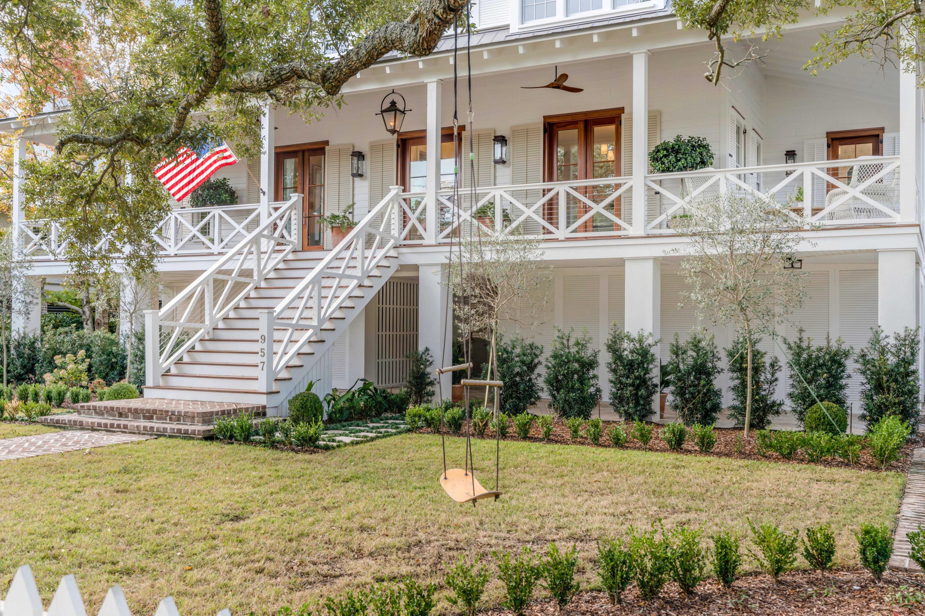 957 Pitt Street Mount Pleasant, SC 29464 - Photo 44 of 53 957PittStreet_NickCannPhoto_-69