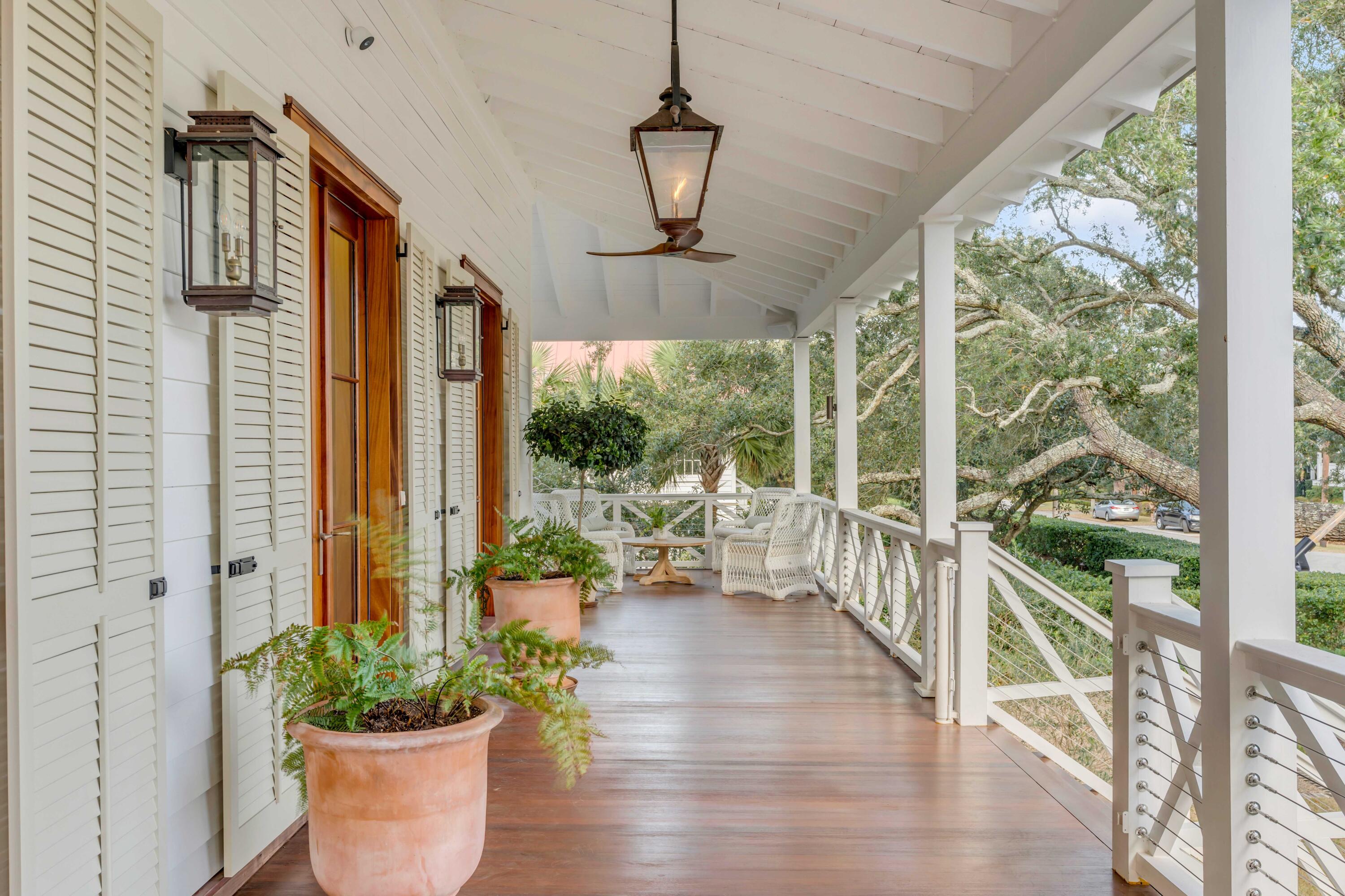 957 Pitt Street Mount Pleasant, SC 29464 - Photo 47 of 53 957PittStreet_NickCannPhoto_-72