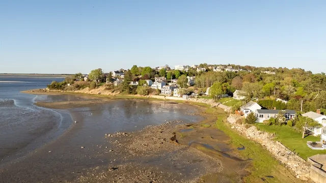 $899,900 | 18 North Ridge Road, Ipswich, MA 01938