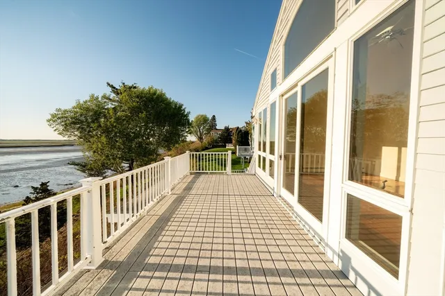 $899,900 | 18 North Ridge Road, Ipswich, MA 01938