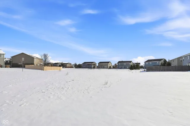 $375,000 | 8701 North Dresden Drive, McCordsville, IN 46055