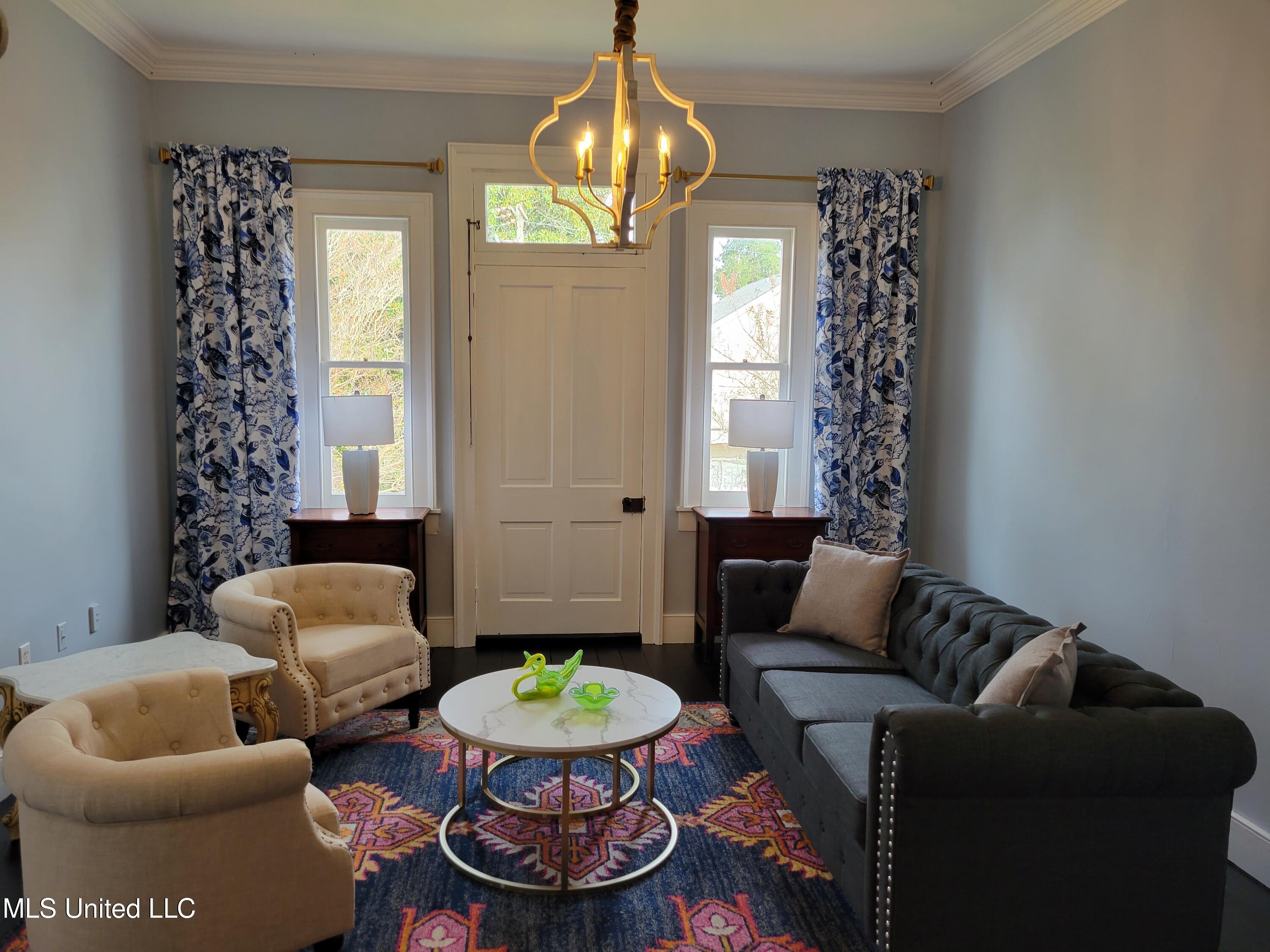 708 Orleans Street Natchez, MS 39120 - Photo 19 of 37 Upstairs