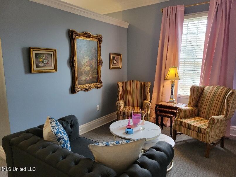 708 Orleans Street Natchez, MS 39120 - Photo 23 of 37 Bedroom 3 sitting area